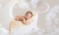 Newborn & Baby Photographer