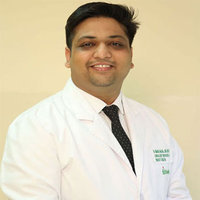 Dr Naval Bansal - Breast and thyroid cancer centre