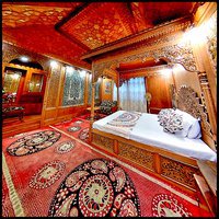 Best Houseboats In Kashmir - Jewel In Crown Houseboats - Best Budget Houseboats in kashmir